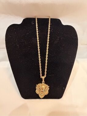 Gold Lion Head Pendant Necklace - Women Jewelry 14k gold plated
